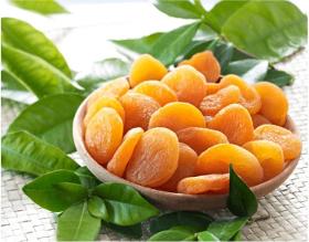 dried apricot